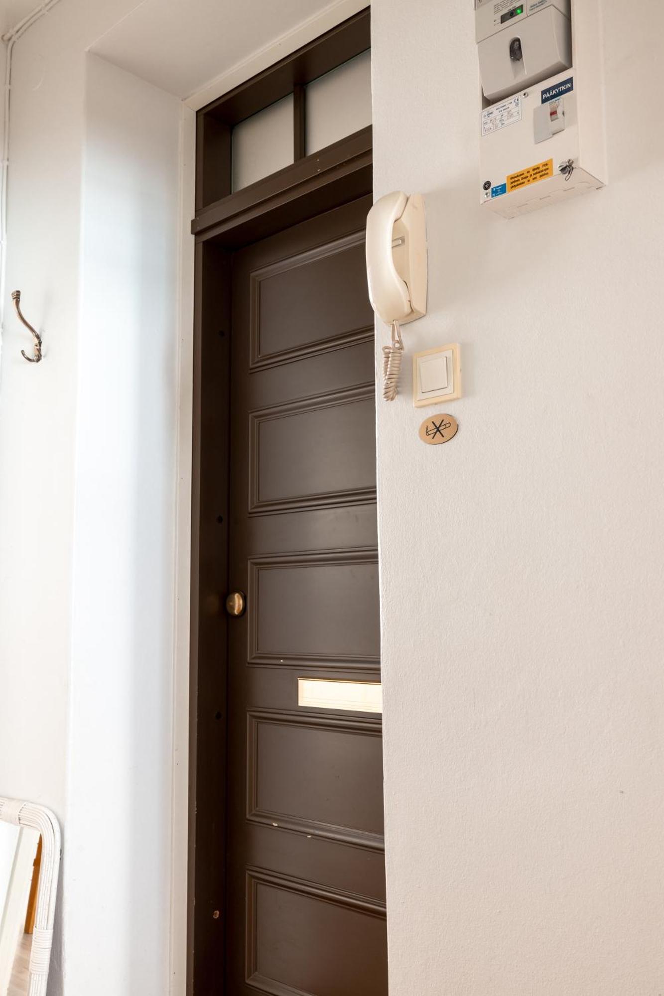 2Ndhomes Cozy Studio By The Esplanade Park Helsinki Exterior photo